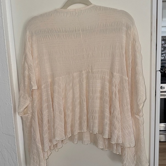 Zara Cream Sheer Textured Oversized Top | S - Picture 4 of 9
